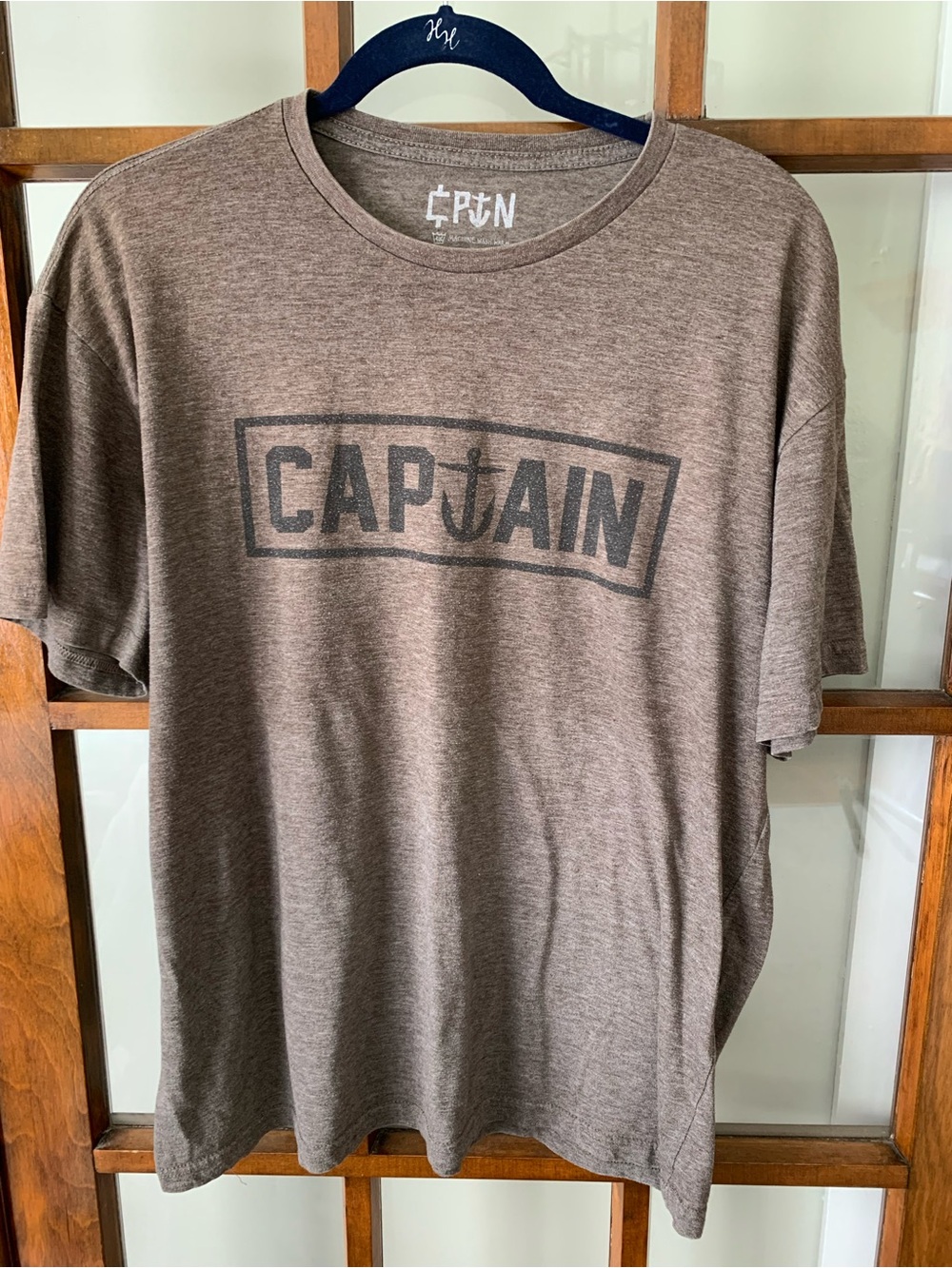 Captain fin Casual Brown 'Captain' Graphic Tee